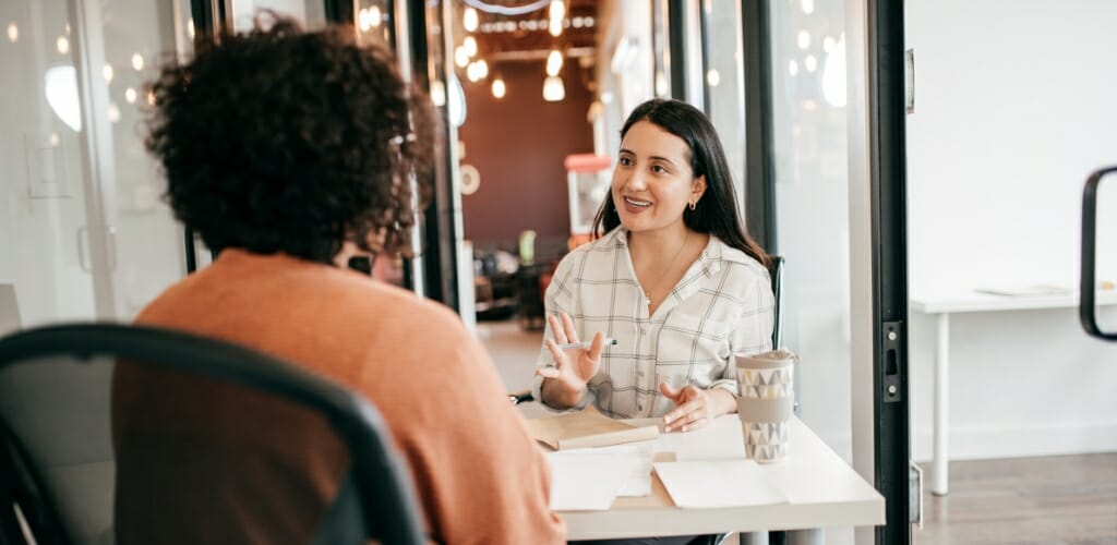 Vorteil interne Personalbeschaffung Gespräch